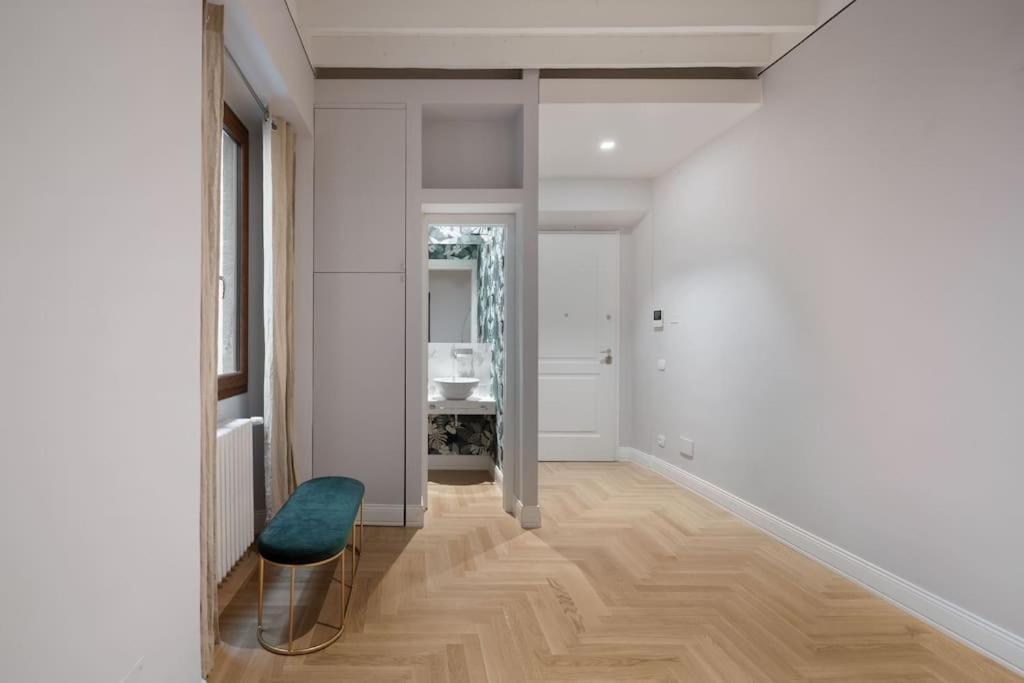 Elegant With Stunning Frescoed Ceilings